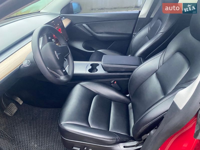 Внедорожник / Кроссовер Tesla Model Y 2022 в Тараще фото 12 Внедорожник / Кроссовер Tesla Model Y 2022 в Тараще