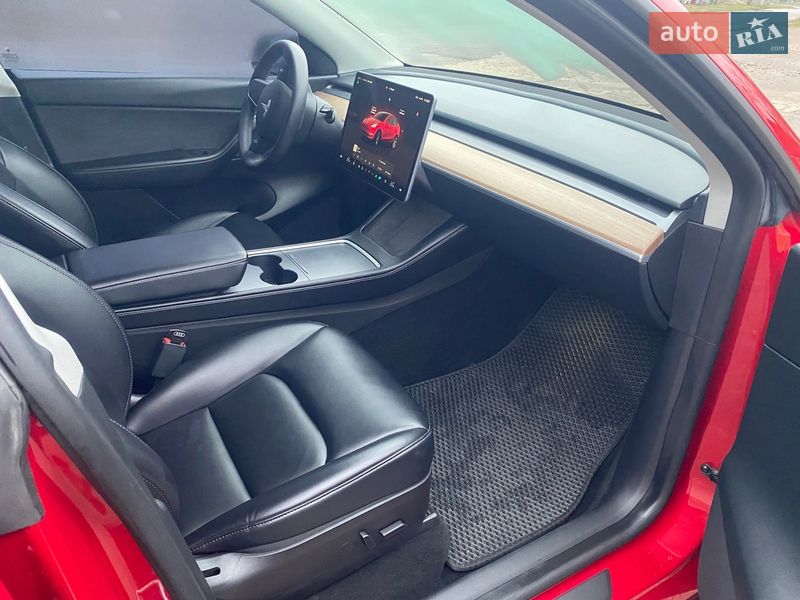 Внедорожник / Кроссовер Tesla Model Y 2022 в Тараще фото 17 Внедорожник / Кроссовер Tesla Model Y 2022 в Тараще