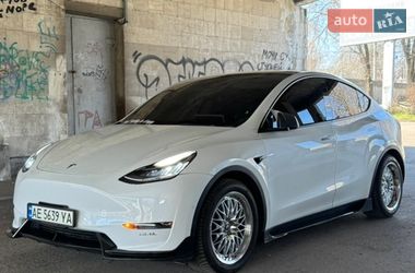 Позашляховик / Кросовер Tesla Model Y 2022 в Дніпрі