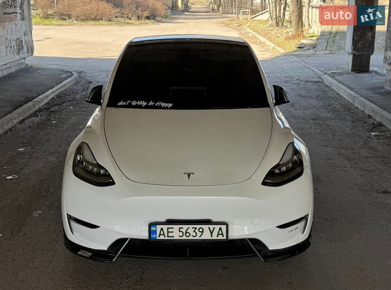 Внедорожник / Кроссовер Tesla Model Y 2022 в Днепре