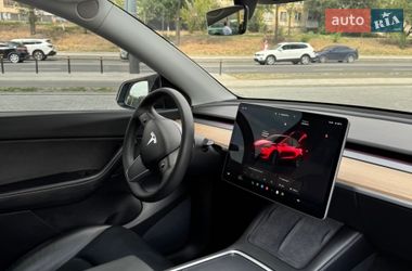 Позашляховик / Кросовер Tesla Model Y 2022 в Дніпрі