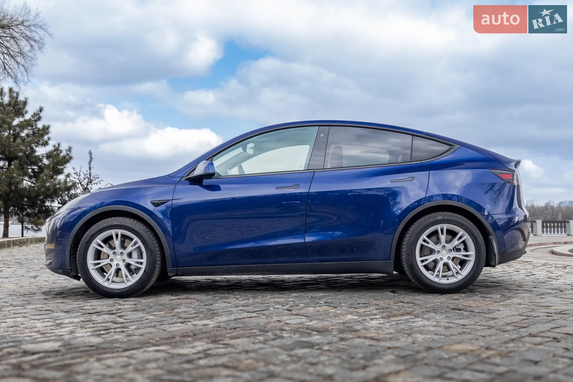 2020 Tesla Model Y - мініатюра 4