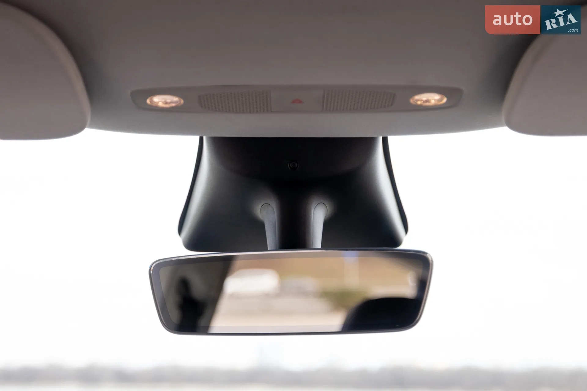 2020 Tesla Model Y - мініатюра 30
