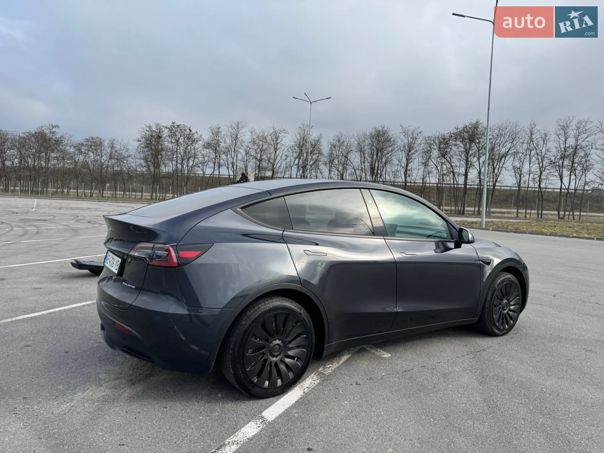 2024 Tesla Model Y - мініатюра 5