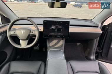 Позашляховик / Кросовер Tesla Model Y 2024 в Дніпрі