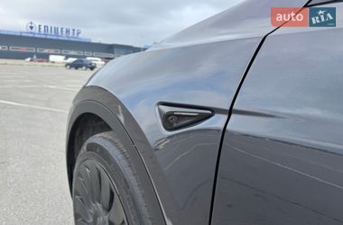 Позашляховик / Кросовер Tesla Model Y 2024 в Дніпрі