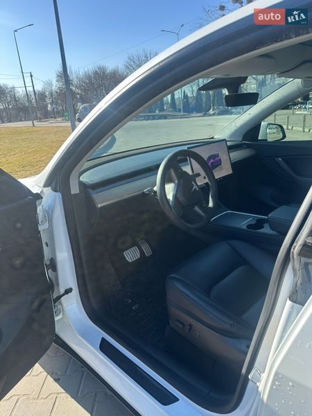 Внедорожник / Кроссовер Tesla Model Y 2022 в Житомире