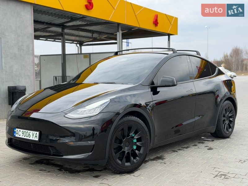 Внедорожник / Кроссовер Tesla Model Y 2020 в Луцке