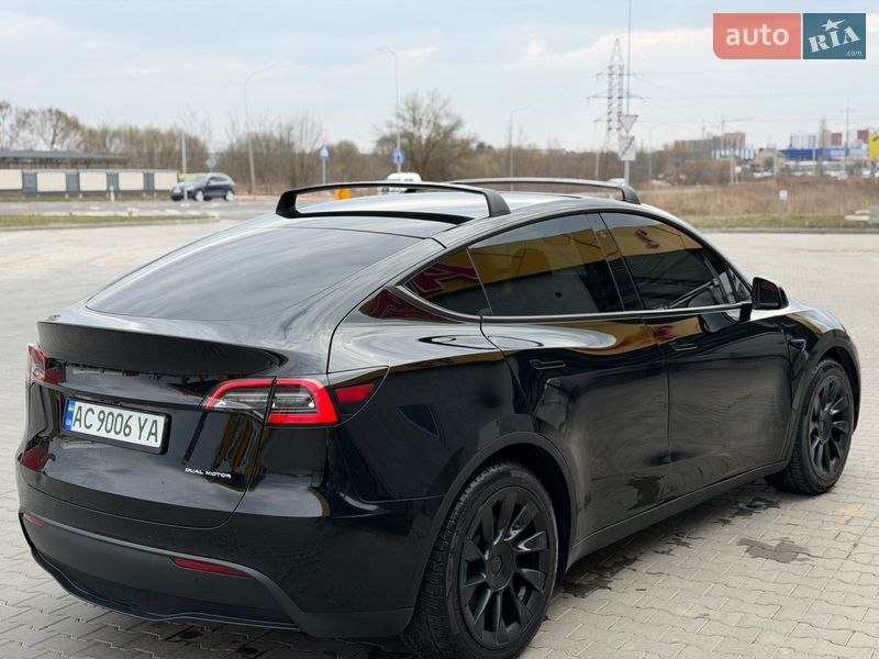 Внедорожник / Кроссовер Tesla Model Y 2020 в Луцке