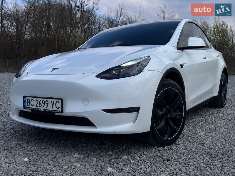 Позашляховик / Кросовер Tesla Model Y 2023 в Львові фото 11 Позашляховик / Кросовер Tesla Model Y 2023 в Львові