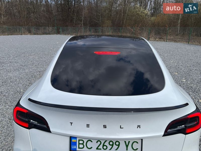 Позашляховик / Кросовер Tesla Model Y 2023 в Львові фото 8 Позашляховик / Кросовер Tesla Model Y 2023 в Львові