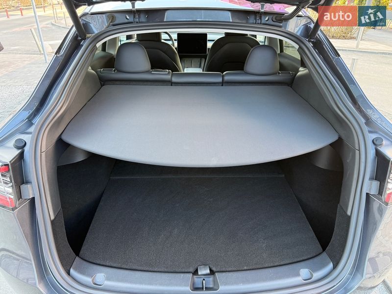 Внедорожник / Кроссовер Tesla Model Y 2022 в Киеве фото 36 Внедорожник / Кроссовер Tesla Model Y 2022 в Киеве