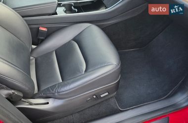 Внедорожник / Кроссовер Tesla Model Y 2020 в Львове