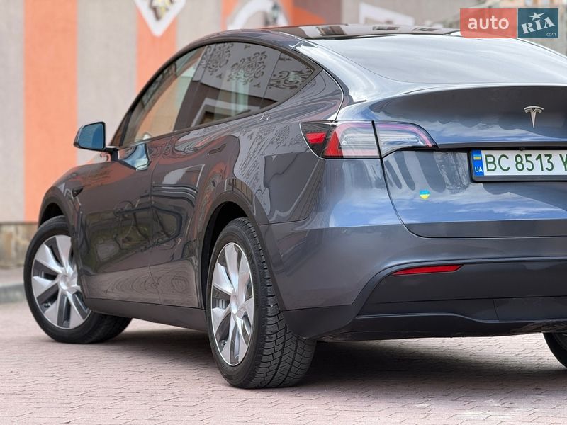 Внедорожник / Кроссовер Tesla Model Y 2022 в Стрые