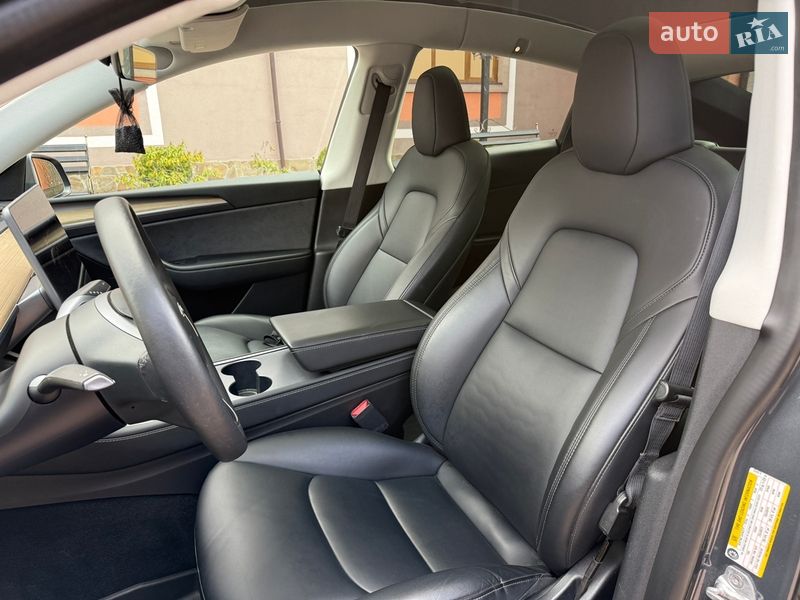 Внедорожник / Кроссовер Tesla Model Y 2022 в Стрые