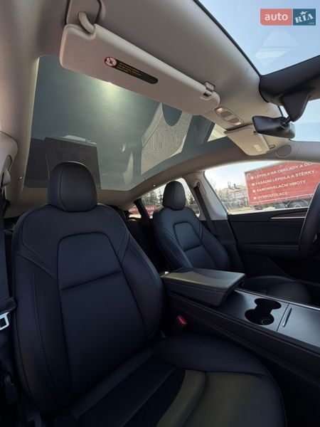 Позашляховик / Кросовер Tesla Model Y 2024 в Львові