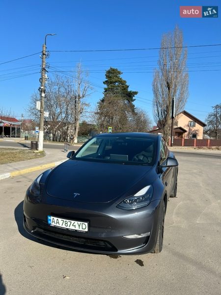 Tesla Model Y 2024 Tesla Model Y 2024