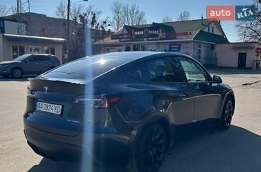 Внедорожник / Кроссовер Tesla Model Y 2024 в Киеве