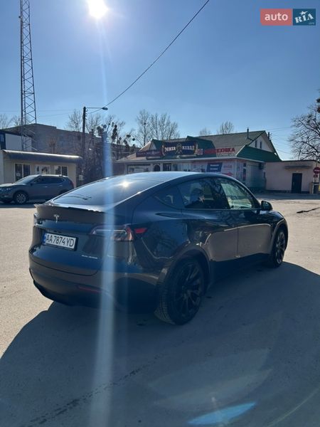 Внедорожник / Кроссовер Tesla Model Y 2024 в Киеве
