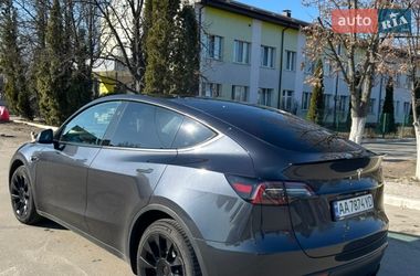 Внедорожник / Кроссовер Tesla Model Y 2024 в Киеве