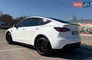 Внедорожник / Кроссовер Tesla Model Y 2022 в Киеве