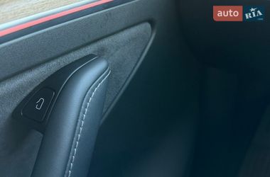 Внедорожник / Кроссовер Tesla Model Y 2022 в Киеве