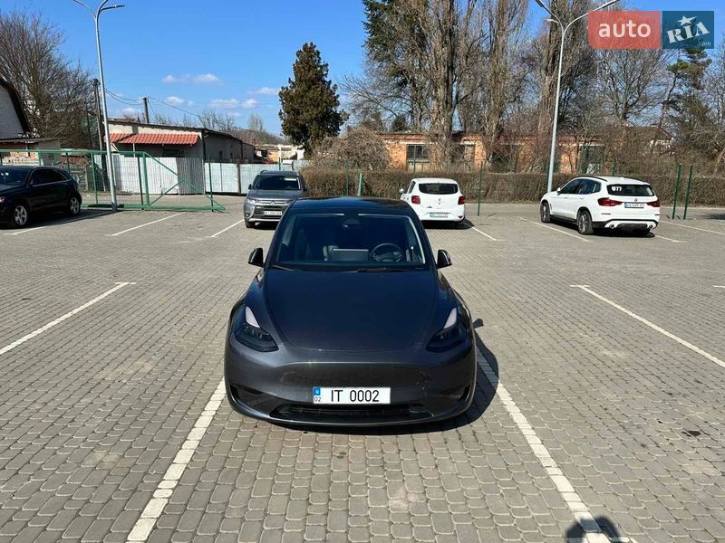 Позашляховик / Кросовер Tesla Model Y 2023 в Вінниці