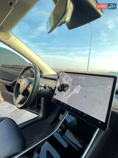 Позашляховик / Кросовер Tesla Model Y 2021 в Вінниці фото 15 Позашляховик / Кросовер Tesla Model Y 2021 в Вінниці