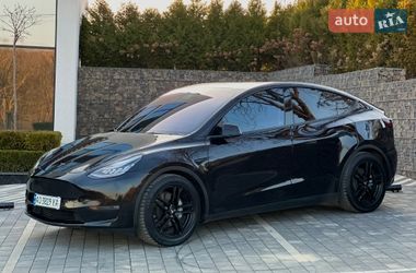 Внедорожник / Кроссовер Tesla Model Y 2021 в Ужгороде
