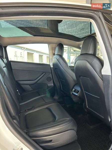 Внедорожник / Кроссовер Tesla Model Y 2021 в Городке фото 16 Внедорожник / Кроссовер Tesla Model Y 2021 в Городке