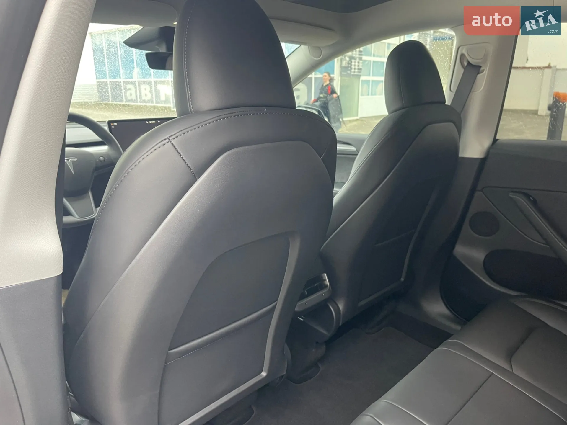 2024 Tesla Model Y - мініатюра 16