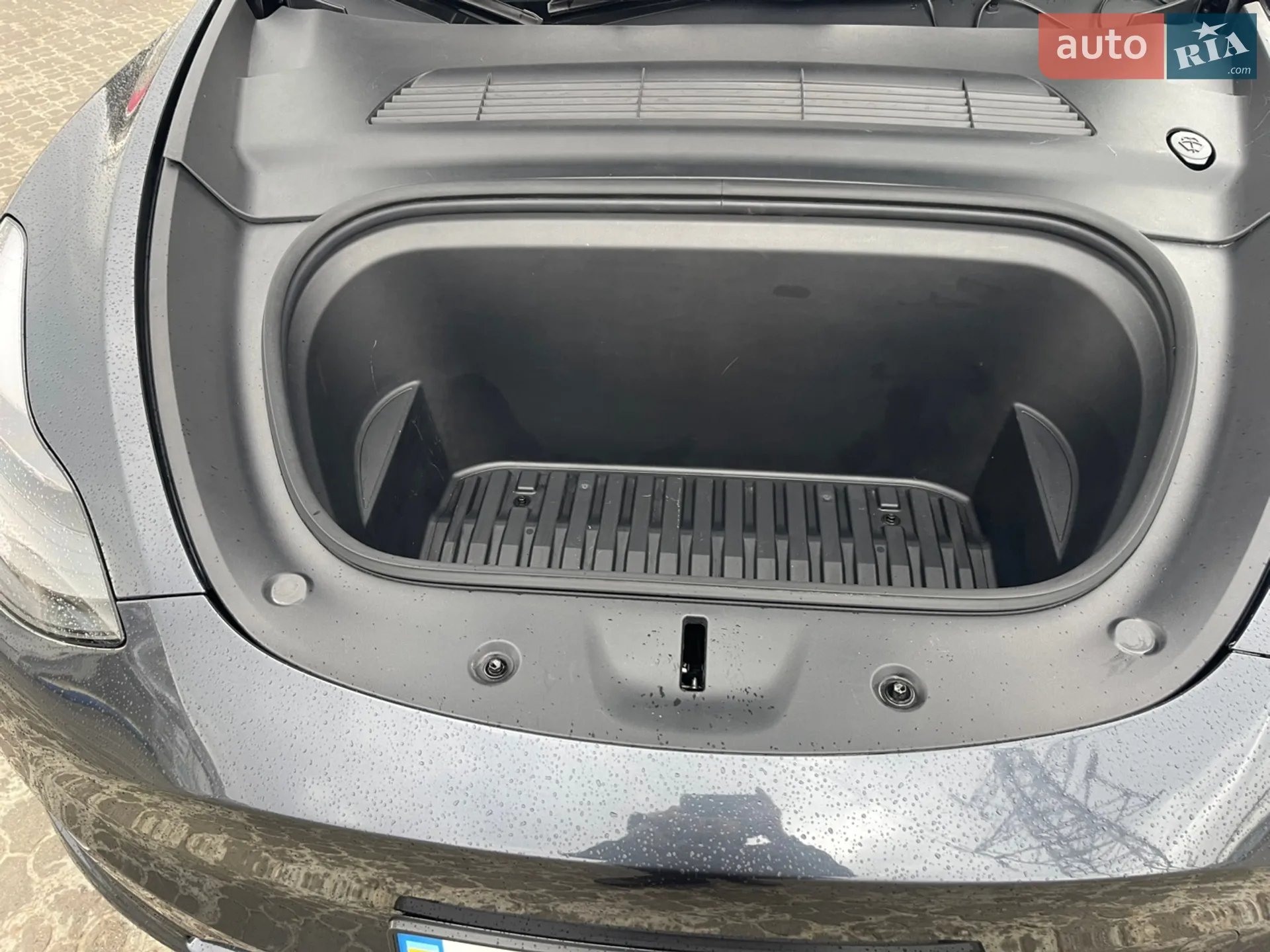 2024 Tesla Model Y - мініатюра 30
