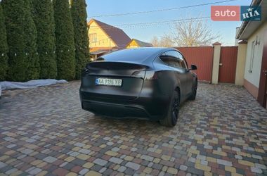 Внедорожник / Кроссовер Tesla Model Y 2022 в Киеве