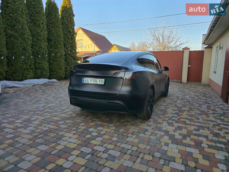 Tesla Model Y 2022 Tesla Model Y 2022