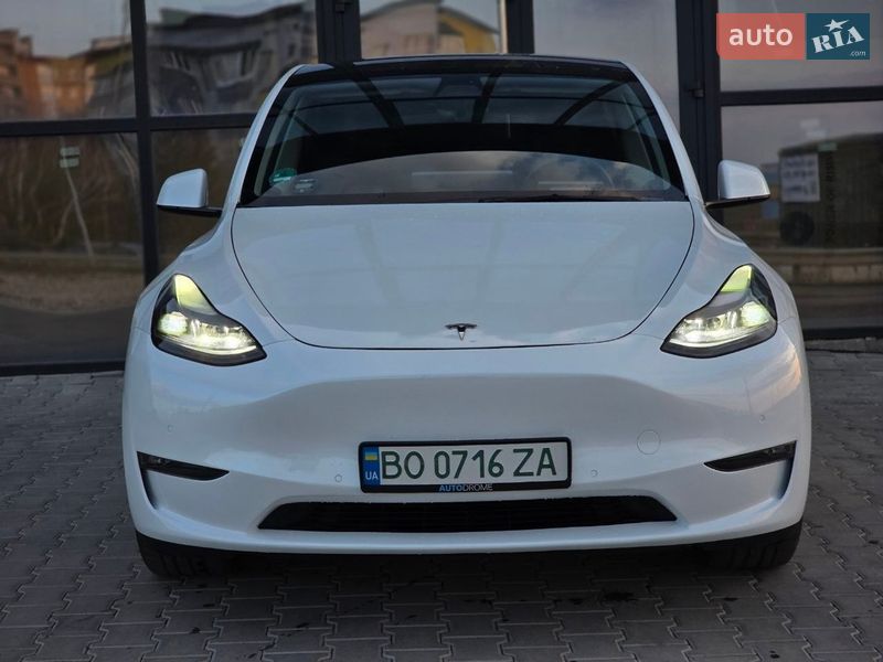 Позашляховик / Кросовер Tesla Model Y 2022 в Тернополі фото 10 Позашляховик / Кросовер Tesla Model Y 2022 в Тернополі