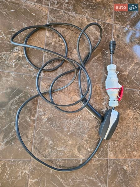 Внедорожник / Кроссовер Tesla Model Y 2022 в Киеве фото 25 Внедорожник / Кроссовер Tesla Model Y 2022 в Киеве