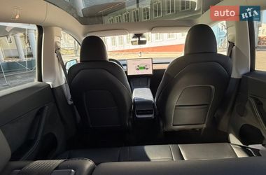 Позашляховик / Кросовер Tesla Model Y 2023 в Києві