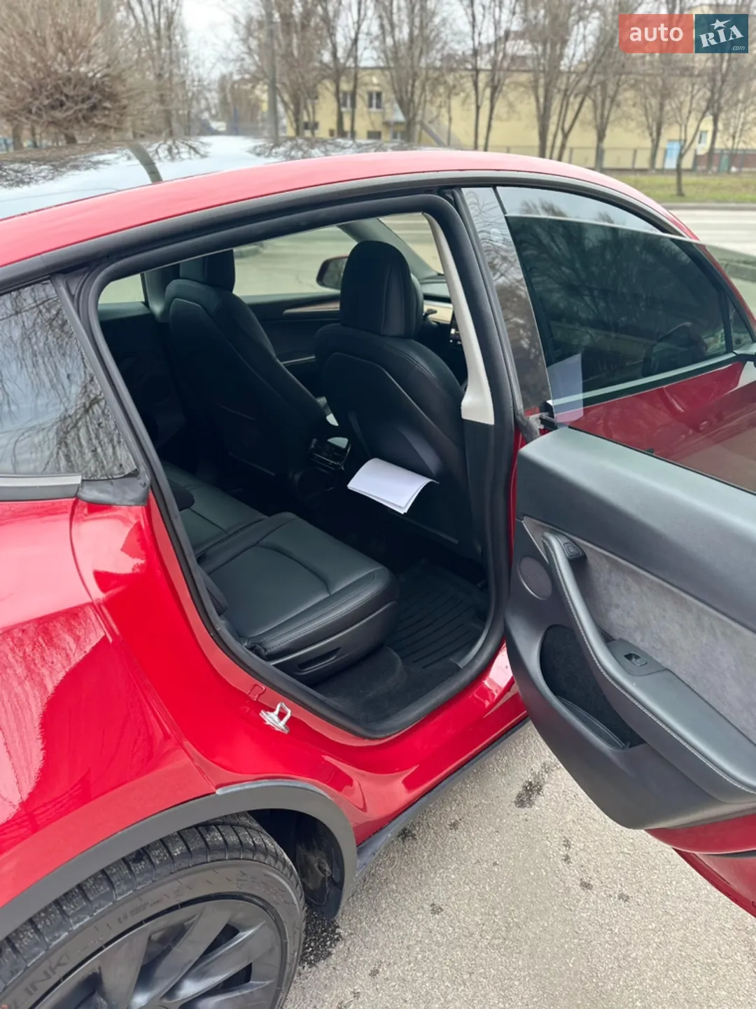 2022 Tesla Model Y - мініатюра 11
