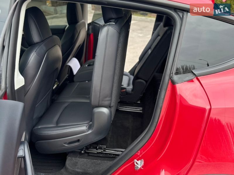 Внедорожник / Кроссовер Tesla Model Y 2022 в Днепре фото 15 Внедорожник / Кроссовер Tesla Model Y 2022 в Днепре