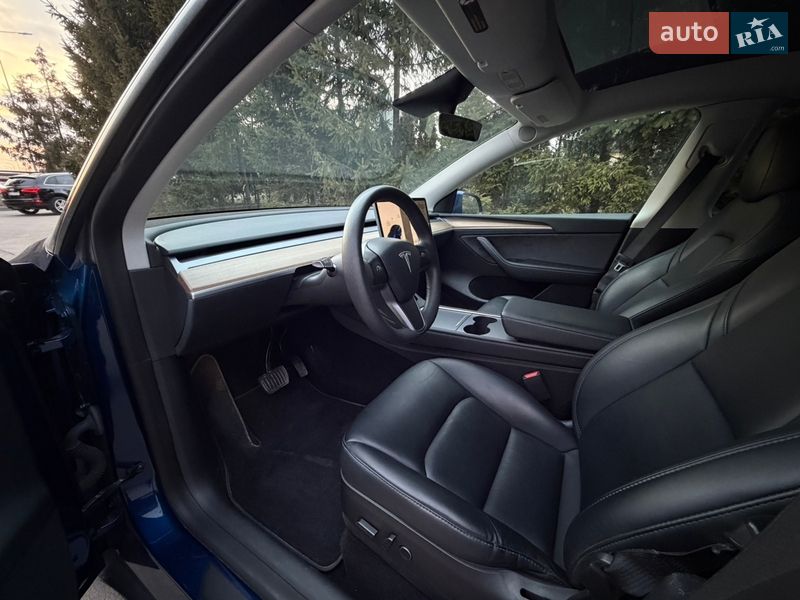 Внедорожник / Кроссовер Tesla Model Y 2023 в Тернополе фото 36 Внедорожник / Кроссовер Tesla Model Y 2023 в Тернополе
