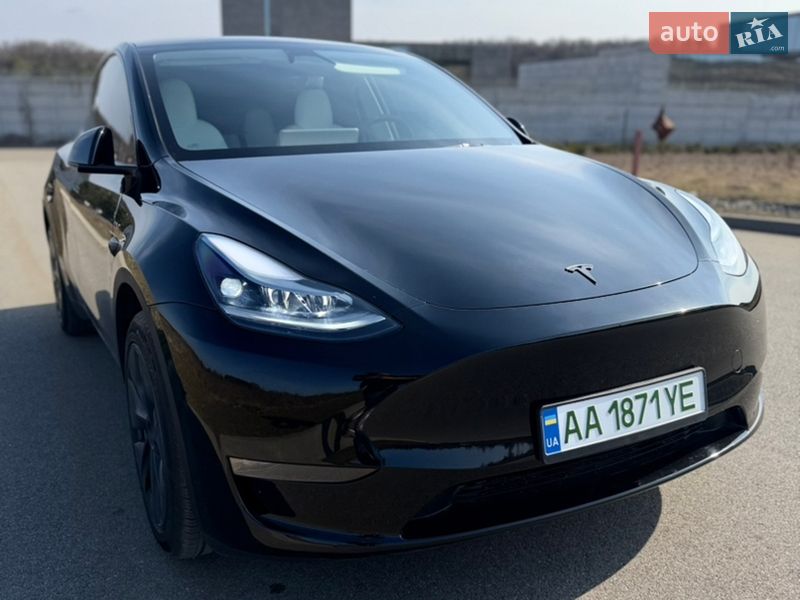 Позашляховик / Кросовер Tesla Model Y 2024 в Києві фото 2 Позашляховик / Кросовер Tesla Model Y 2024 в Києві