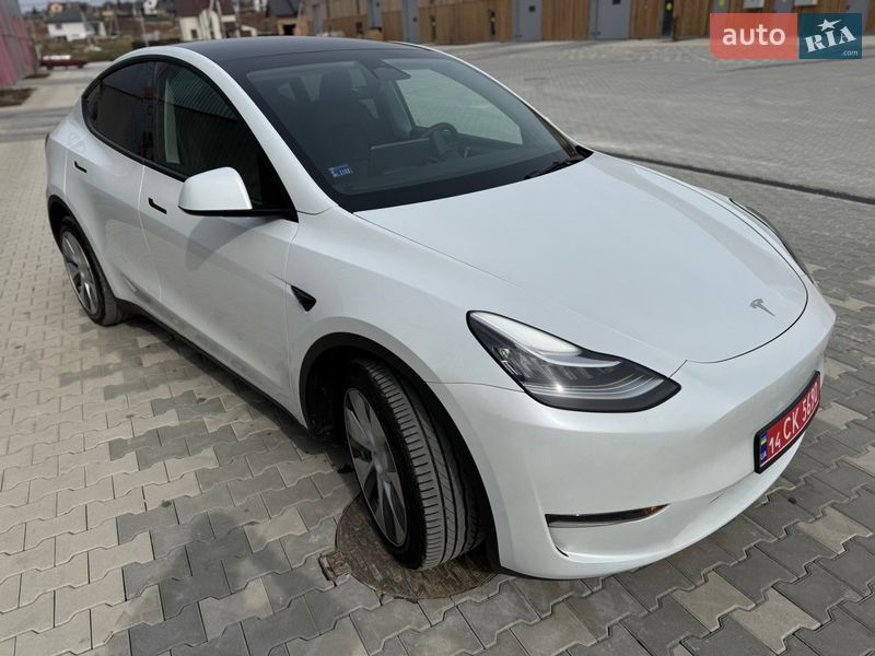 Tesla Model Y 2022 Tesla Model Y 2022