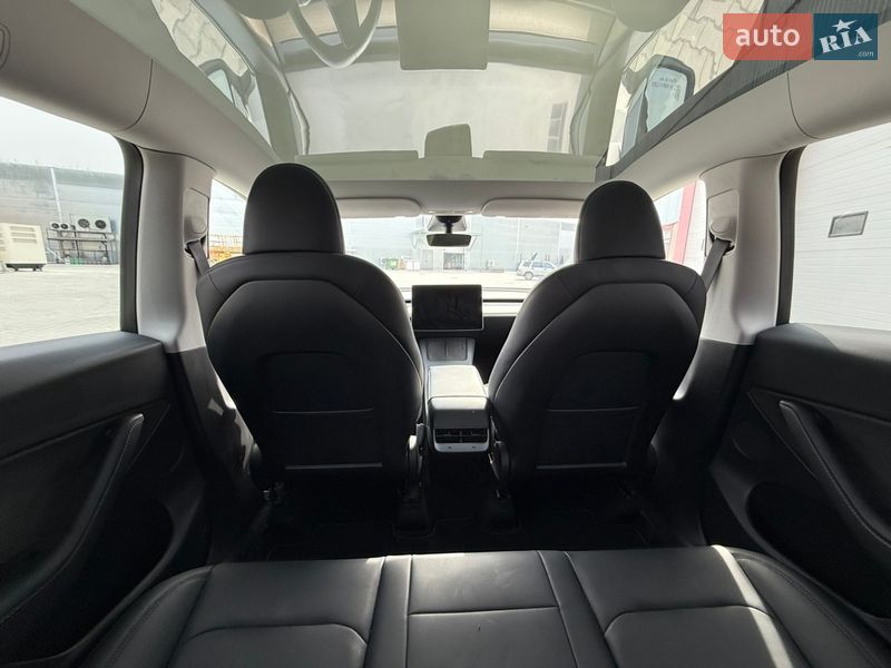 Позашляховик / Кросовер Tesla Model Y 2022 в Львові фото 18 Позашляховик / Кросовер Tesla Model Y 2022 в Львові