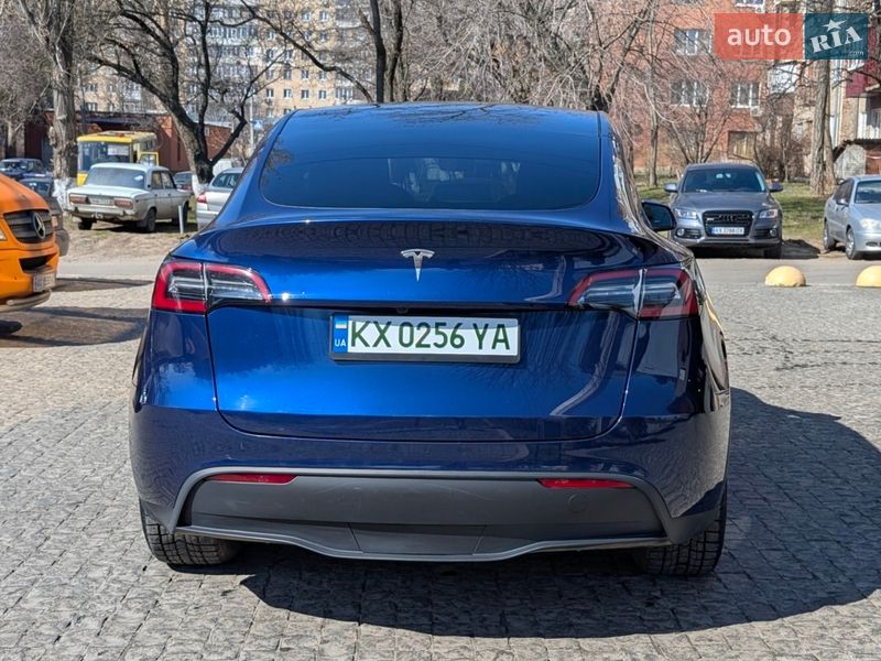 Внедорожник / Кроссовер Tesla Model Y 2024 в Харькове