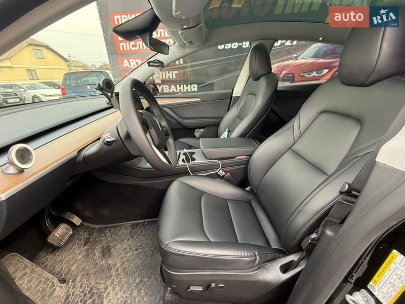 Позашляховик / Кросовер Tesla Model Y 2024 в Стрию