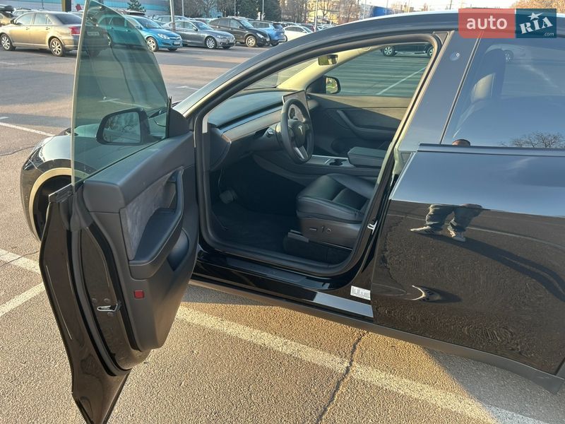 Внедорожник / Кроссовер Tesla Model Y 2021 в Одессе фото 10 Внедорожник / Кроссовер Tesla Model Y 2021 в Одессе