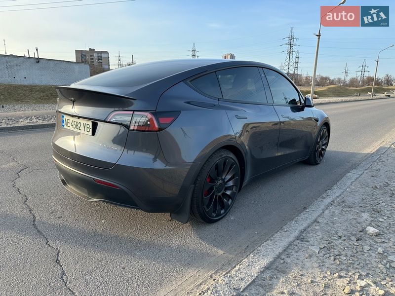 Внедорожник / Кроссовер Tesla Model Y 2023 в Днепре фото 3 Внедорожник / Кроссовер Tesla Model Y 2023 в Днепре
