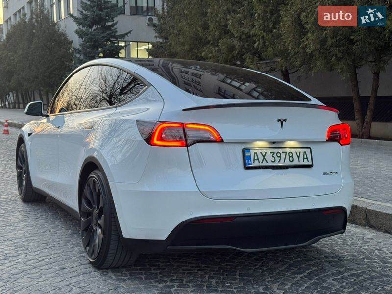 Внедорожник / Кроссовер Tesla Model Y 2022 в Харькове фото 7 Внедорожник / Кроссовер Tesla Model Y 2022 в Харькове