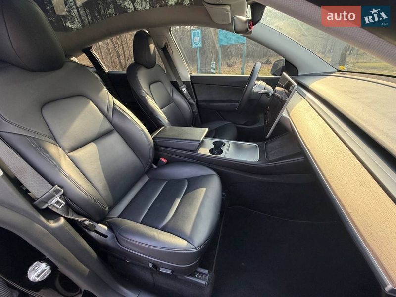 Внедорожник / Кроссовер Tesla Model Y 2022 в Киеве фото 28 Внедорожник / Кроссовер Tesla Model Y 2022 в Киеве