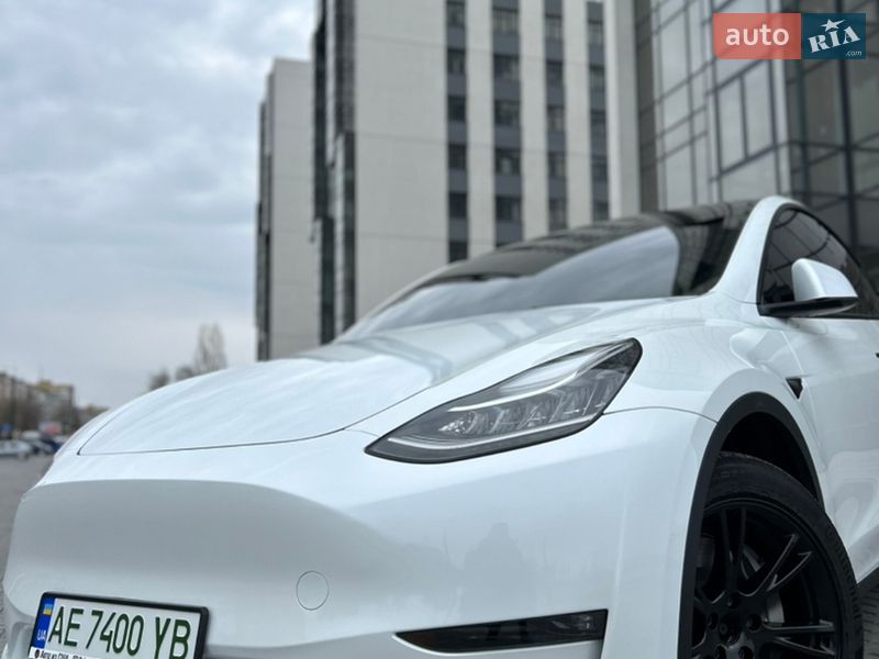 Внедорожник / Кроссовер Tesla Model Y 2023 в Днепре фото 18 Внедорожник / Кроссовер Tesla Model Y 2023 в Днепре